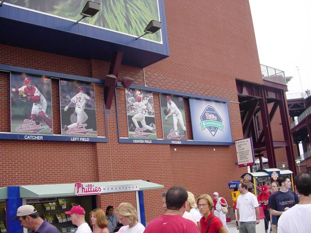 Phillies 8-11-04 017.jpg