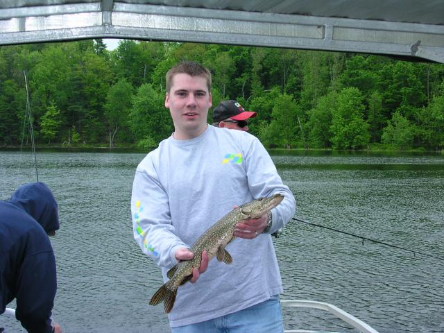 Fishing_05-28-03_021.JPG