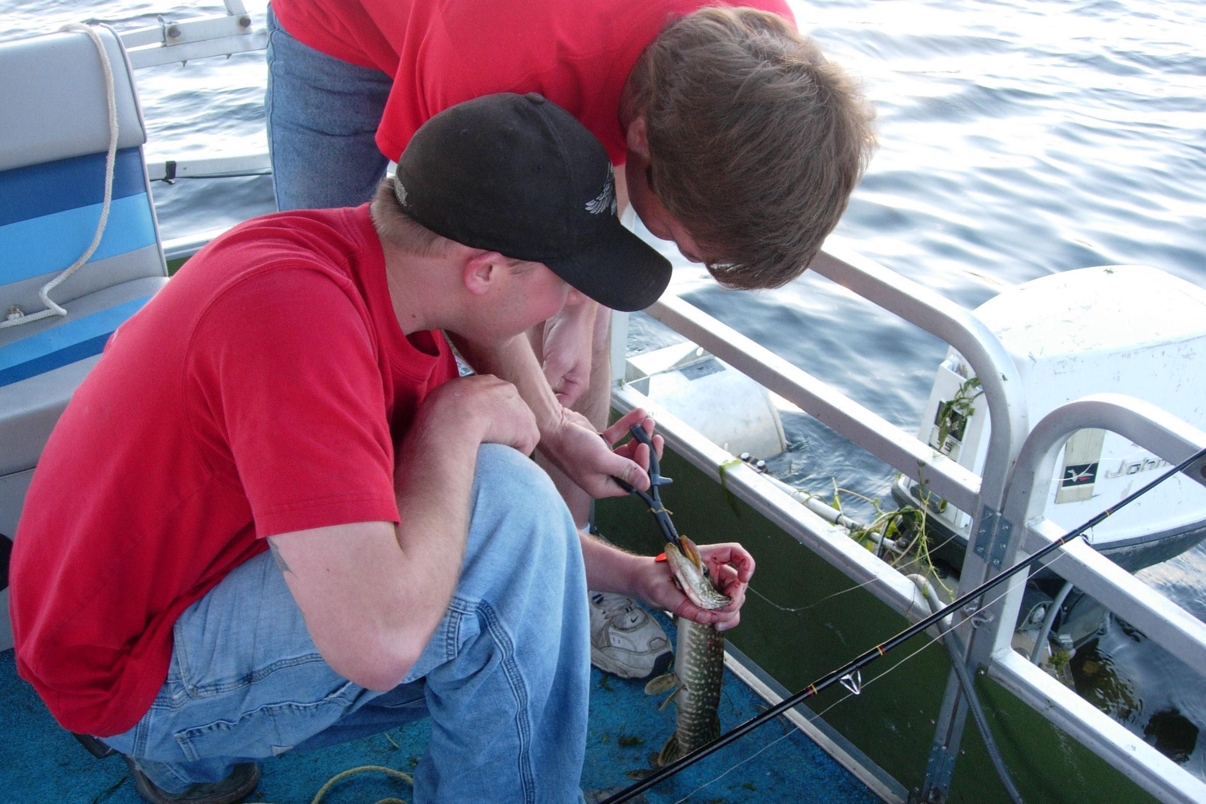 Fishing-019_05-31-2005.JPG